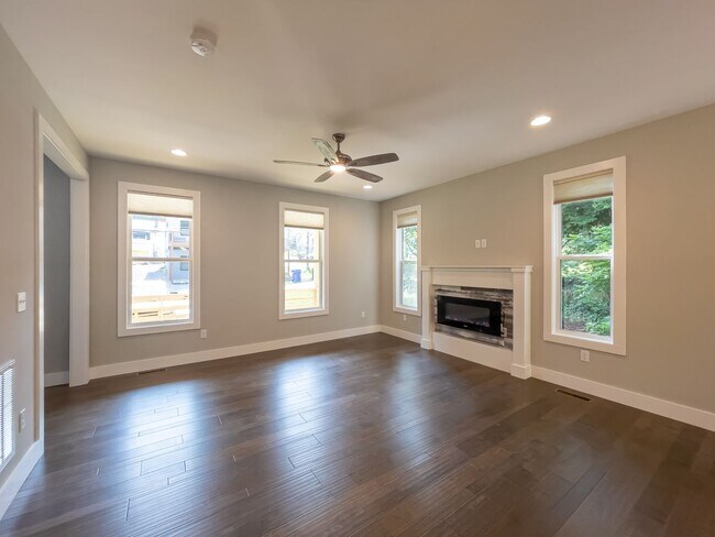 Photo - Beautiful Three-Bedroom near Biltmore Village