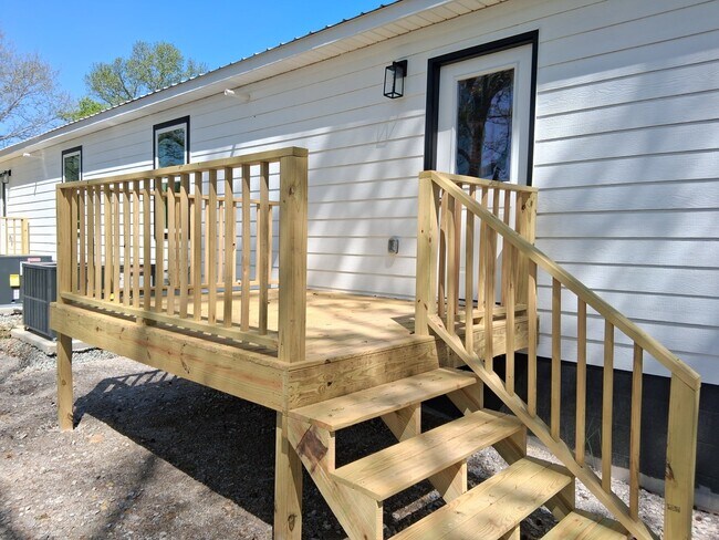 Photo - 209 Ryan Dr Unit A