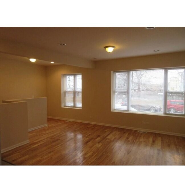Photo - 3811 W Hirsch St Unidad 1