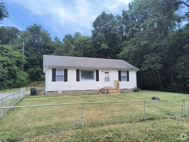 Building Photo - 807 E Happy Hollow Dr Rental