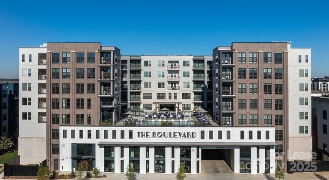 Building Photo - 2408 South Blvd Unit B2