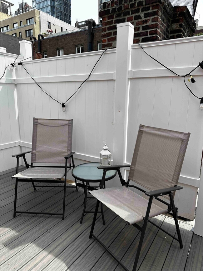 Photo - 324 E 75th St Unidad SI ID1466393P