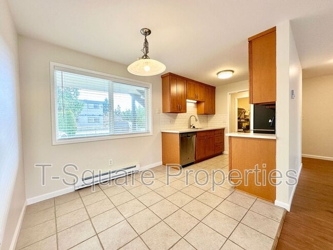 Photo - 325 5th Ave S Unit #102