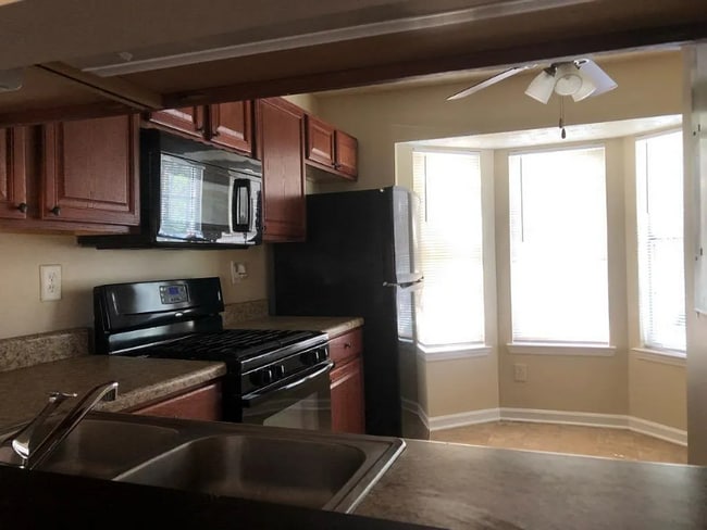 Photo - 3720 Regency Park Dr