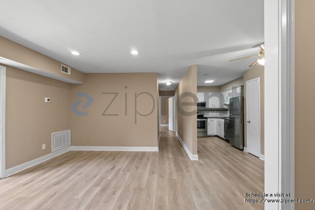 Photo - 1022 Sandlin Pl