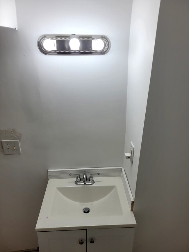 Photo - 323 S Garden St Unit 323 B