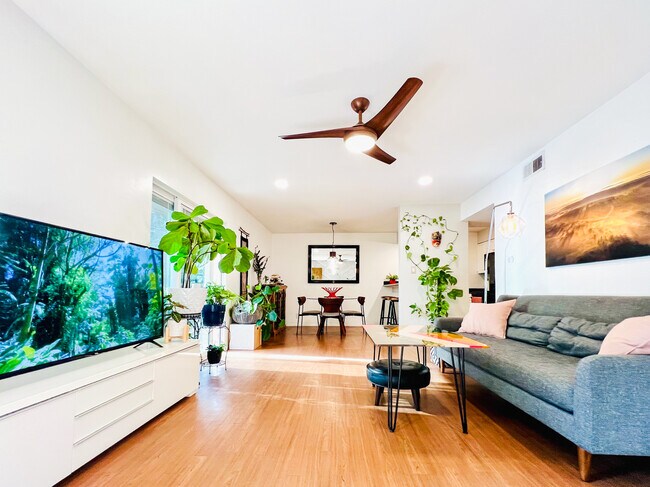 Photo - 7801 Shoal Creek Blvd Unit 148