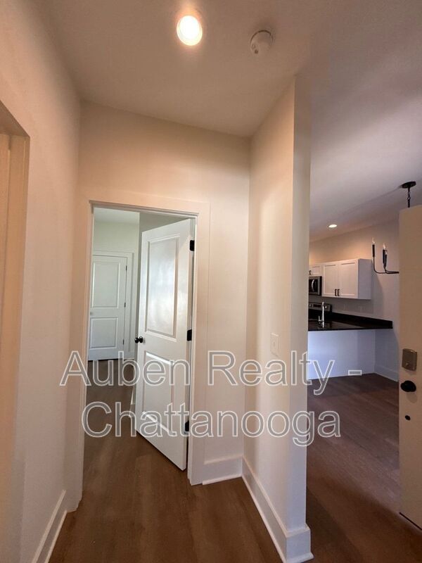 Photo - 3014 N Chamberlain Ave