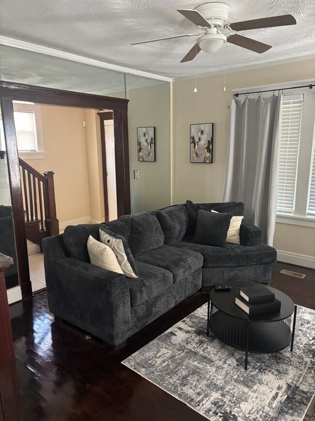 Photo - 2595 Waverly Way