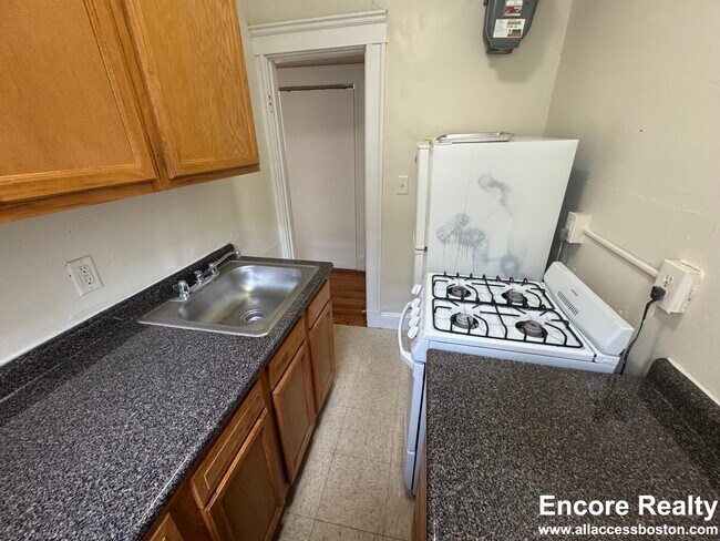 Photo - 1179 Boylston St Unidad 27