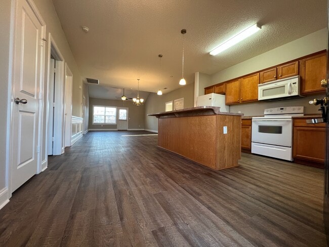 Photo - 104 Bull Bay Dr
