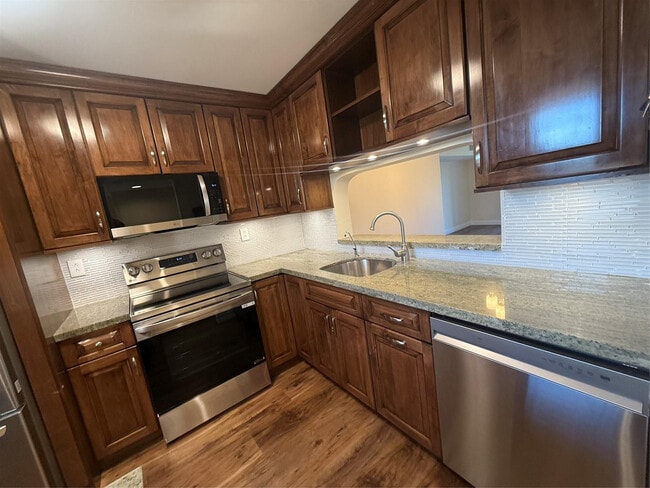 Photo - 2660 Carambola Cir N Unit 302