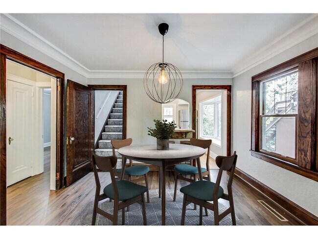 Photo - 564 Brimhall St
