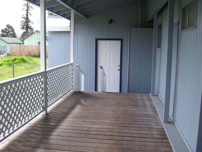 Photo - 5934 Cohn Ave