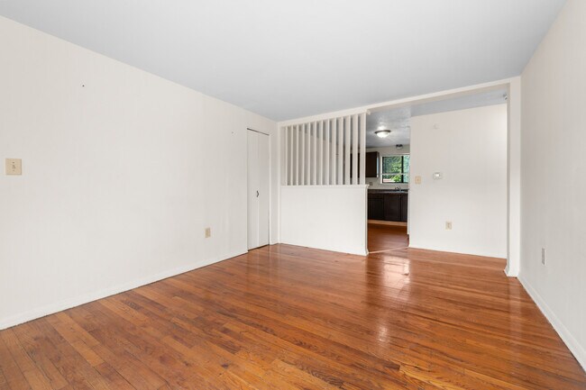 10 Henderson Dr Unit 20-6