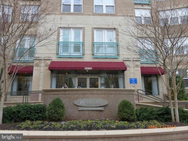 Building Photo - 12001 Market St Unit 377