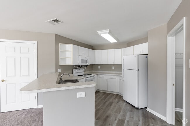 2BR, 2BA - 1,220SF (Type F) - Kitchen - Mews Apartments