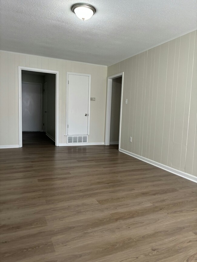 4350 Ann Arbor Ln