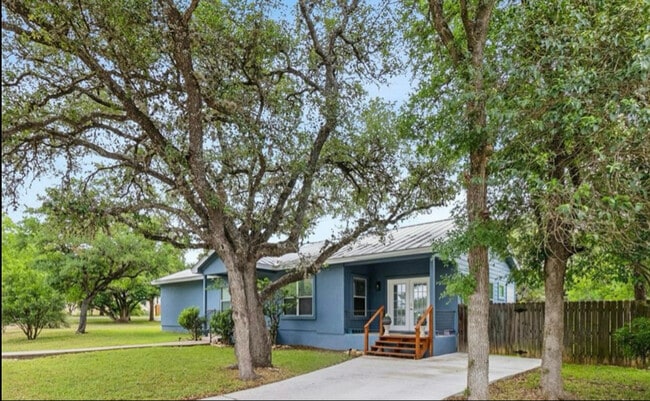 Photo - 622 Dartmouth Ave