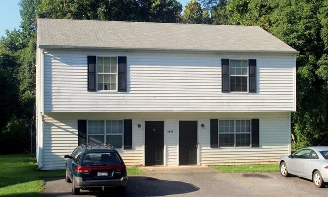 Photo - 2325 Old Forest Rd Unit A