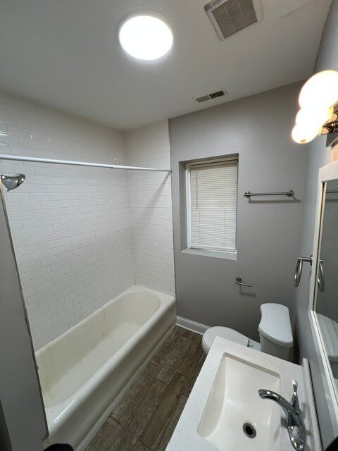 Photo - 7625 S Essex Ave Unit 1