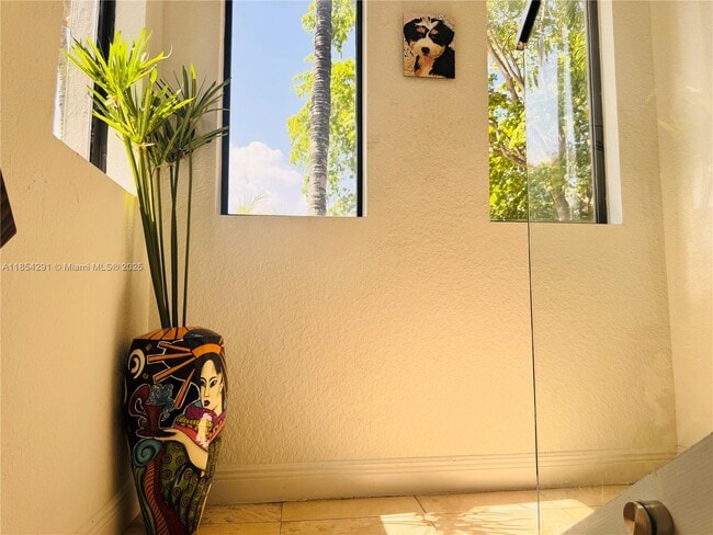 Photo - 3204 Bird Ave