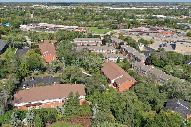 Photo - W158N8398 Steven Mack Dr