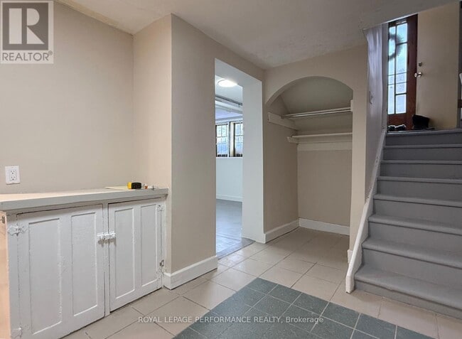 Photo - 143 Echo Dr Unit 1