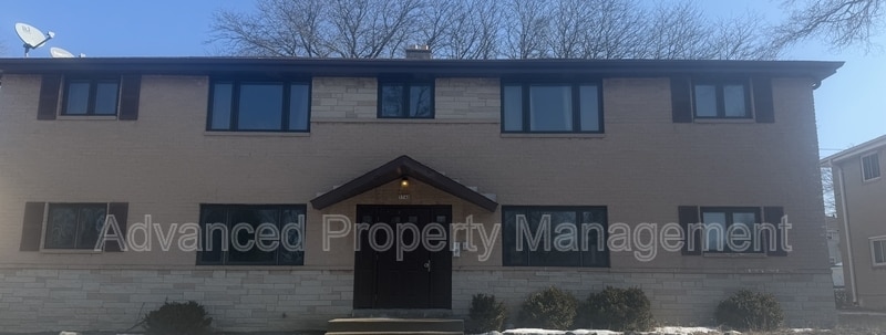 Photo - 5740 N 91st St