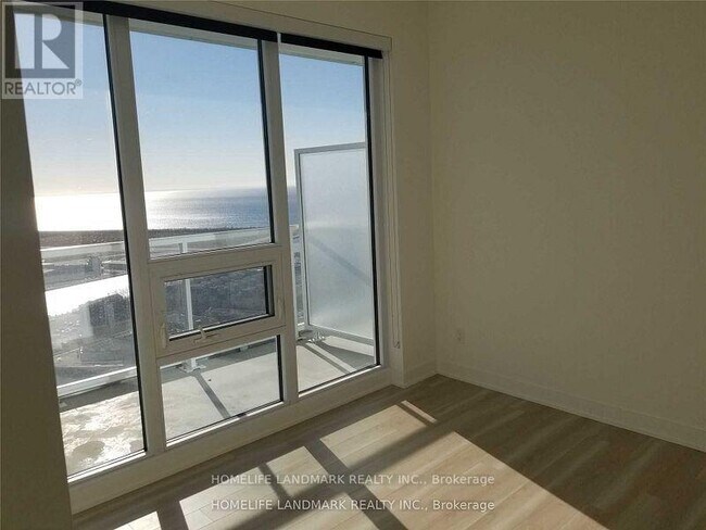 Photo - 17 Bathurst St Unité 3816