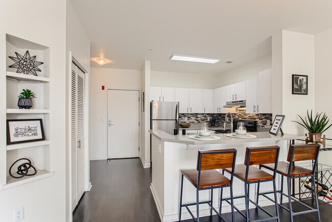linc245 Apartments