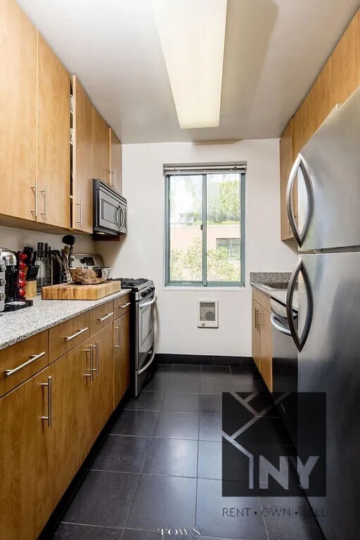 Photo - 97 Jane St Unit 6A