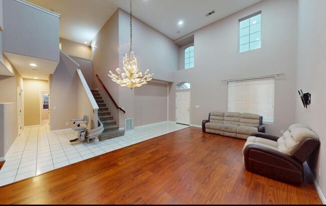 Photo - 2638 E Skyview Ave