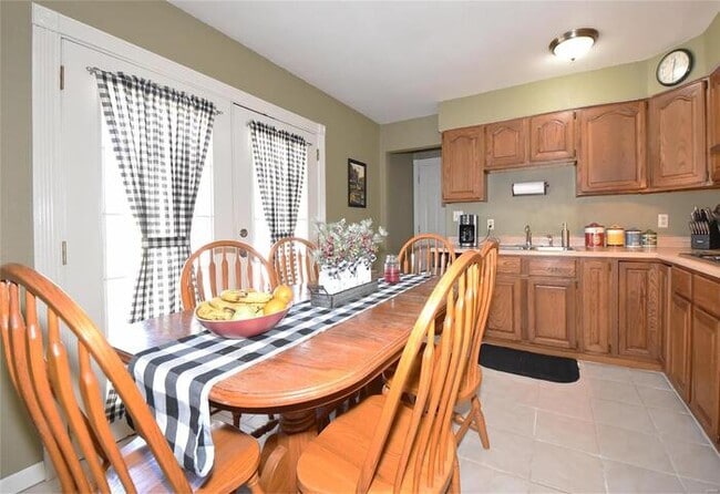 Photo - Fantastic 3bd/1ba home! Coming soon!