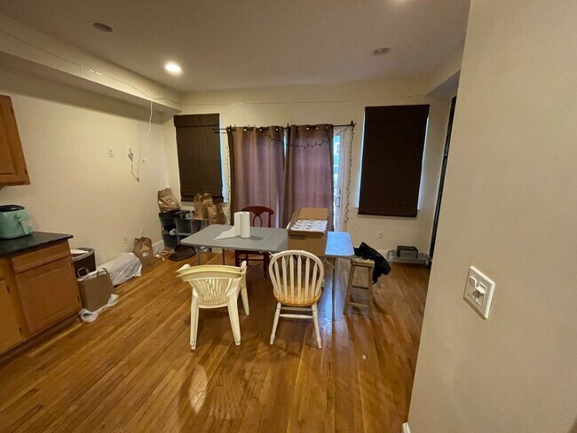 Photo - 12 Sewall St