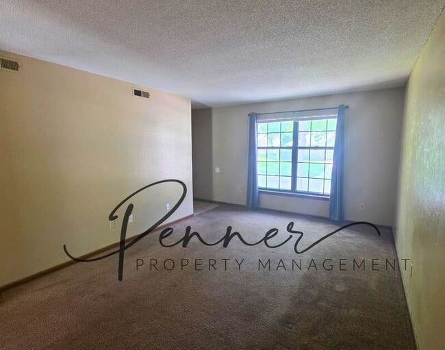 Photo - 3264 NW Mill Dr