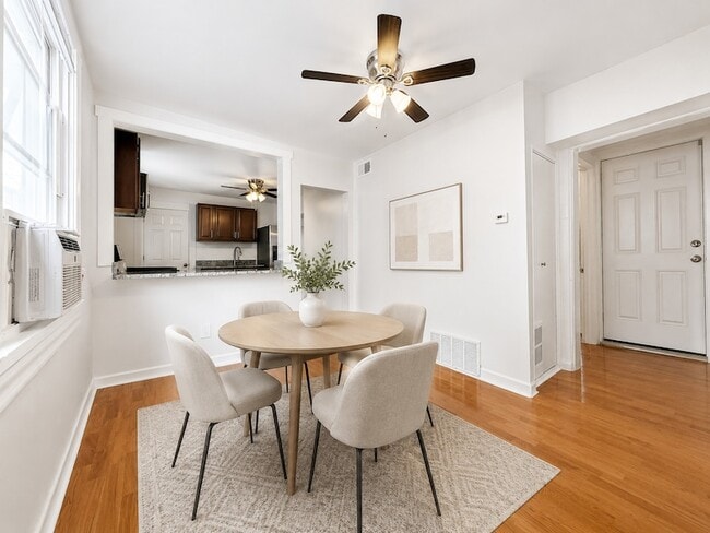 Photo - 1830 N Mozart St Unit 2
