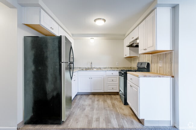 2HAB, 1BA - 922 ft², renovado