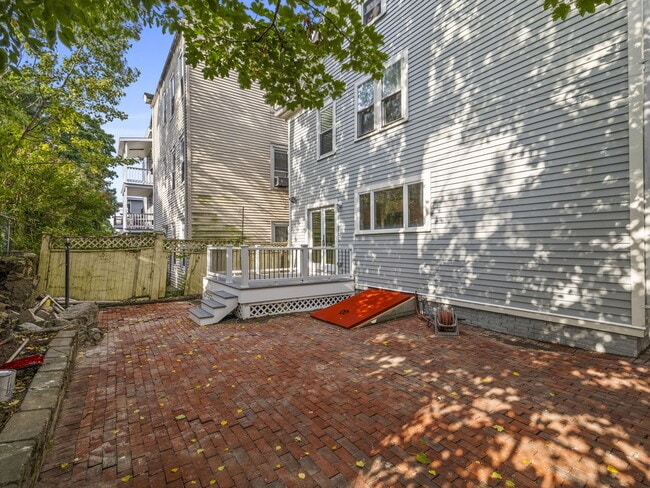 Photo - 39 Hancock St Unit 1