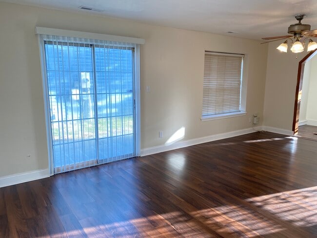 Great room - 1233 Quarter Path Trl