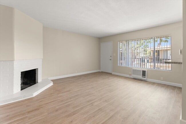 Photo - School Circle Apartments - Riverside, CA