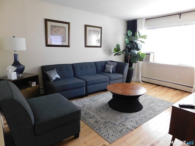 Photo - 26 Dayton Rd