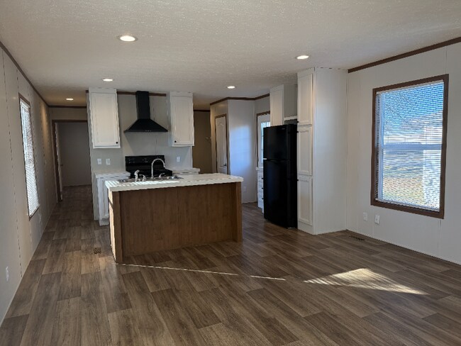 Photo - 124 Pruitt St