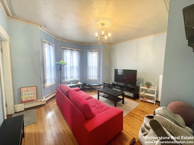 Photo - 1562 Tremont St Condo