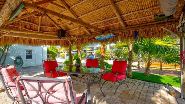 Photo - 150 Azalea St