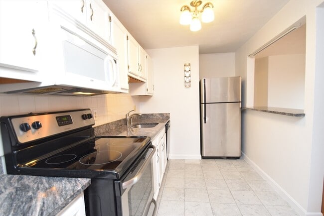 Photo - 135 Inman St Unit 12