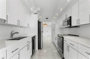 Photo - Turnberry Way, Aventura, FL 33180 - 2 BR 2...