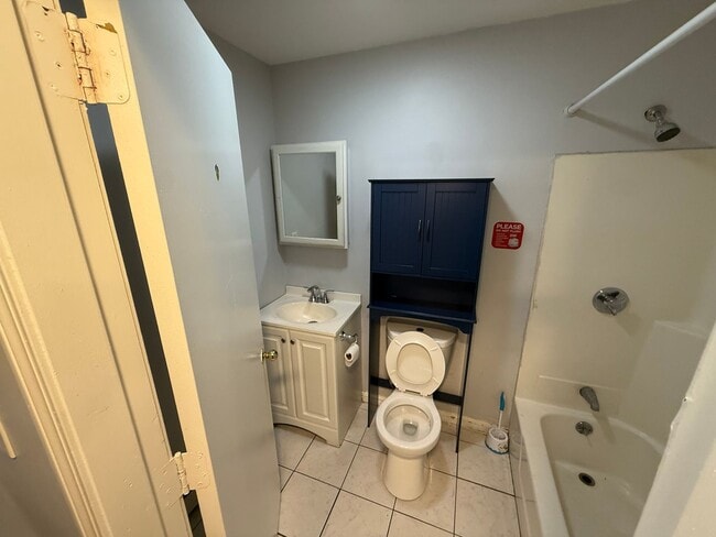 Photo - 138 Franklin St Unidad 2