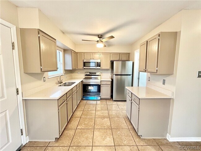 Photo - 801 W Leigh St