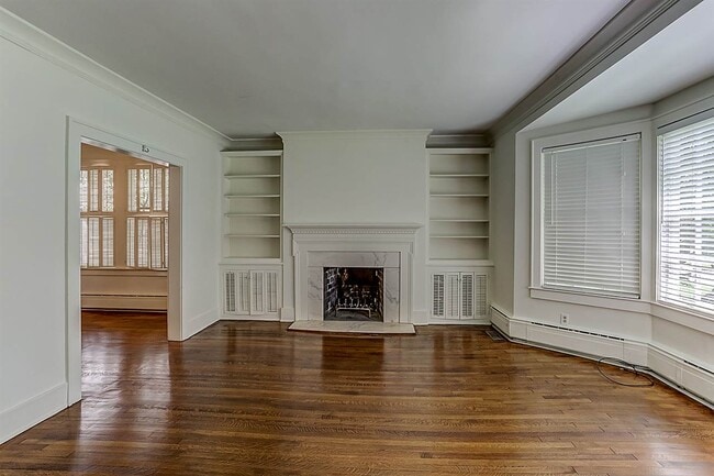 Photo - 2232 Washington Ave